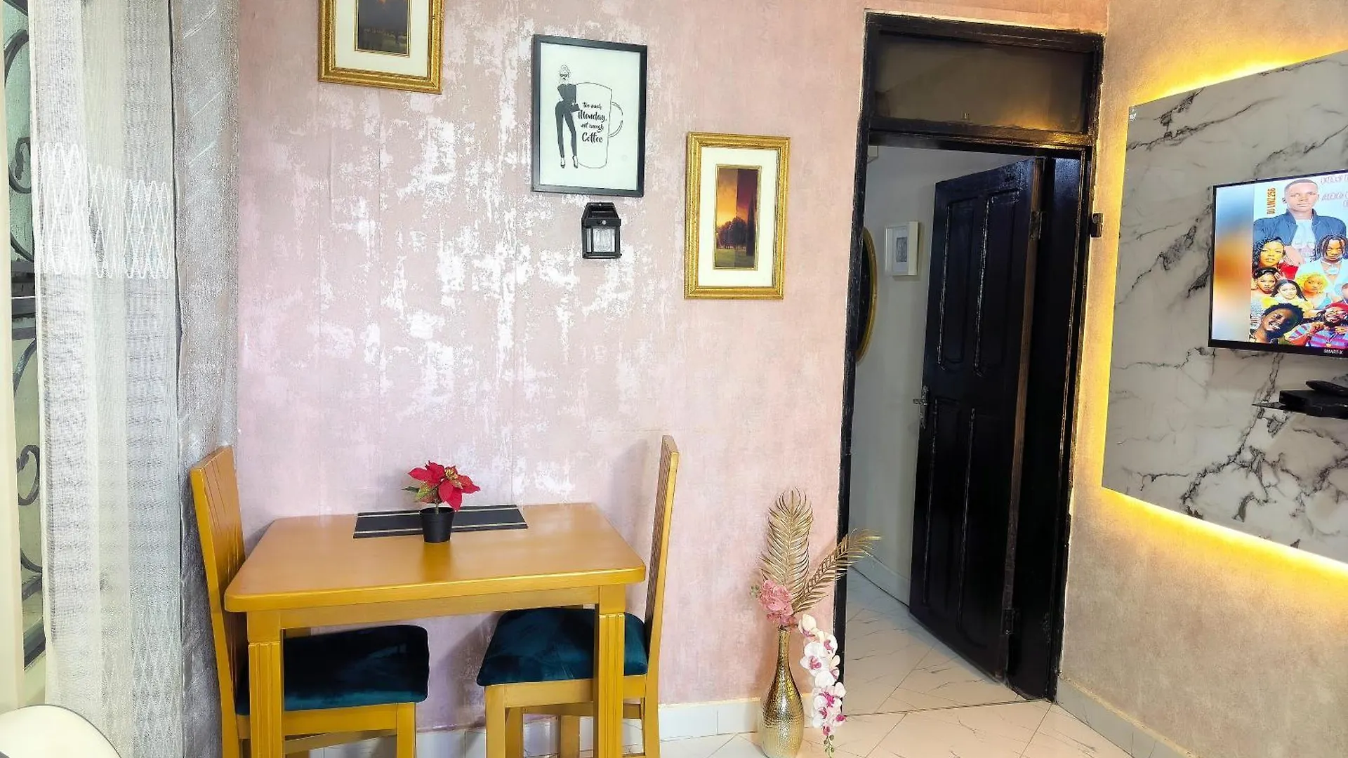 Jm Furnished Kampala Entebbe Rd E Apartment 0*,  Uganda